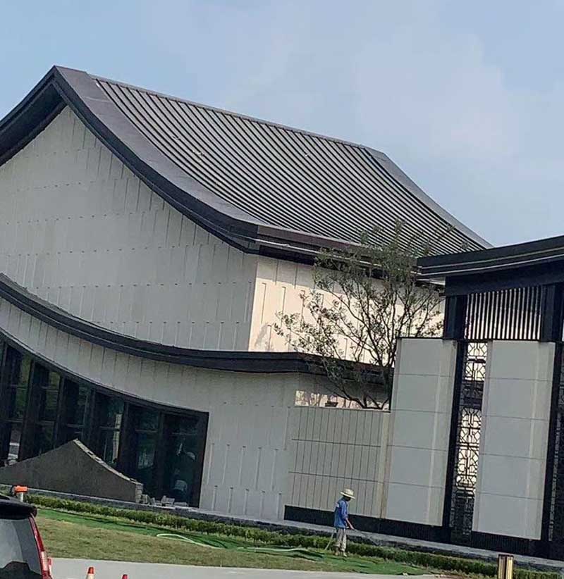 大理金属屋面板的常见类型有哪些？